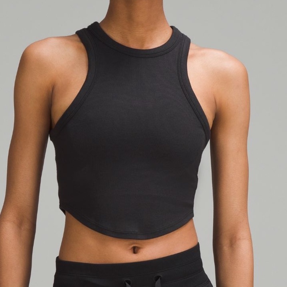 BNWT lululemon hold tight cropped tank